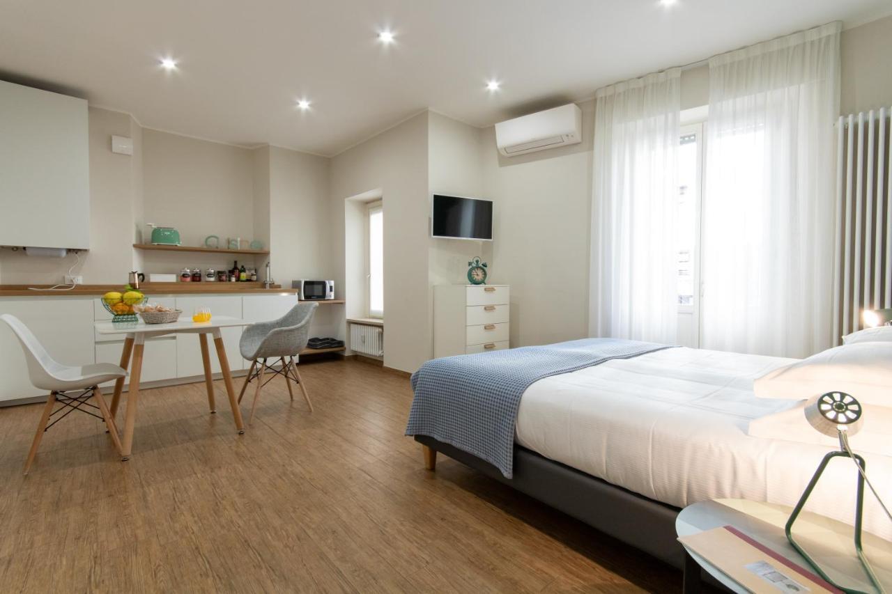Aqualago Casa Vacanze Apartment C Verbania Exteriör bild
